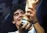 Diego Maradona: Ikon Sepak Bola Dunia yang Mengubah Sejarah